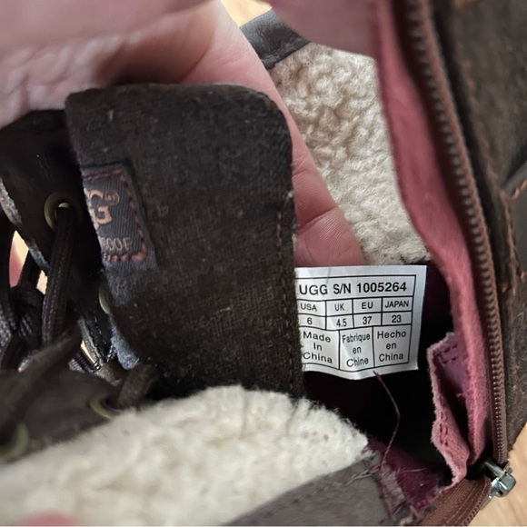 Ugg Australia Kesey Brown Lace Up Leather Combat Outdoor Boot Women’s Size 6 - Picture 9 of 9